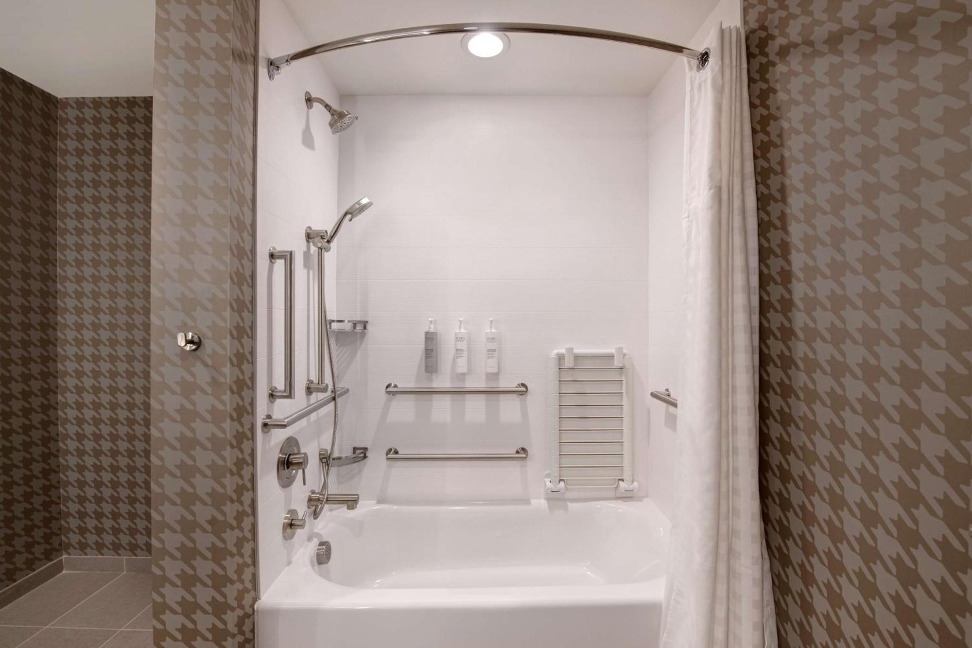 Home2 Suites By Hilton Fayetteville North Exteriör bild