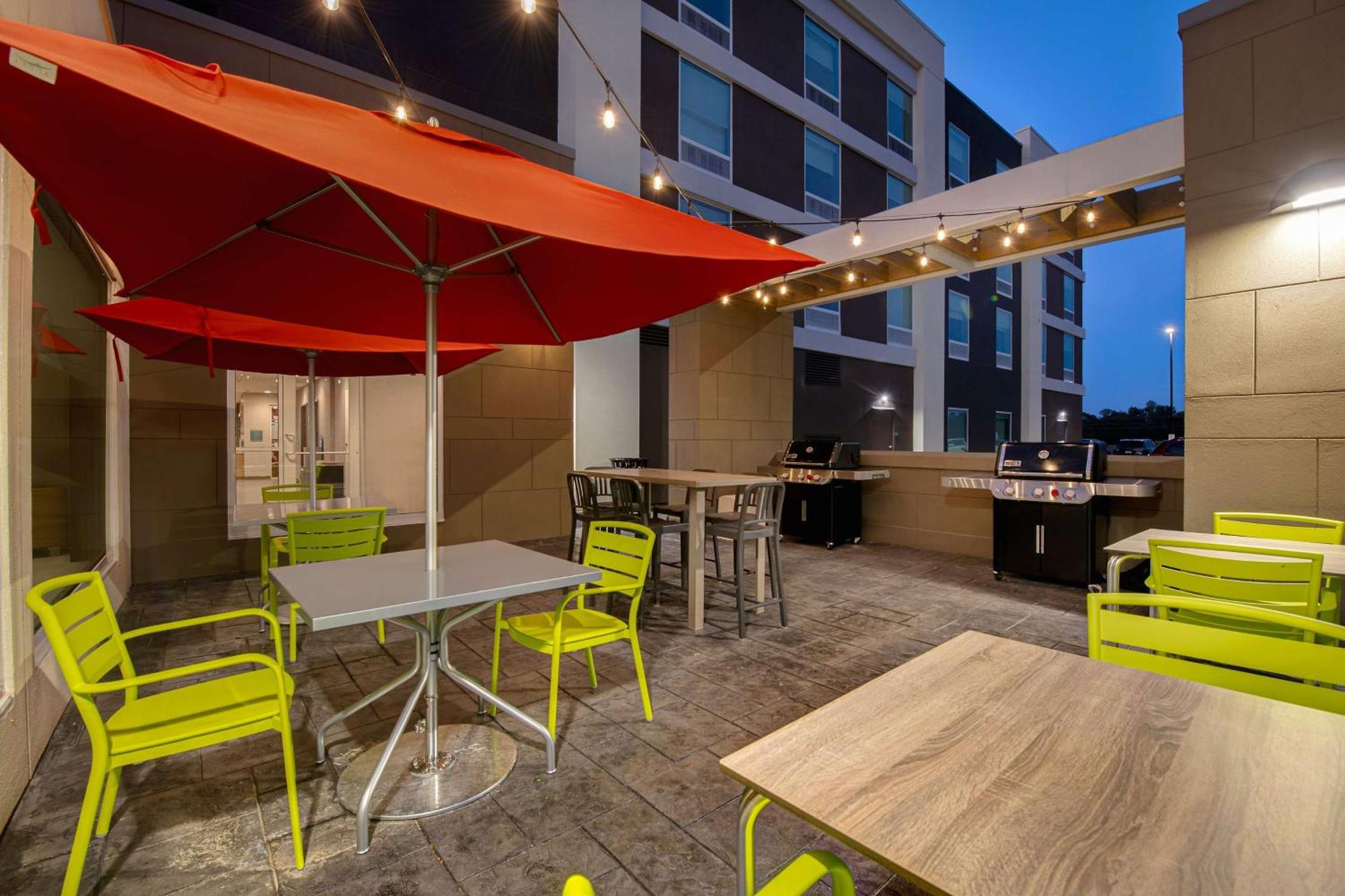 Home2 Suites By Hilton Fayetteville North Exteriör bild