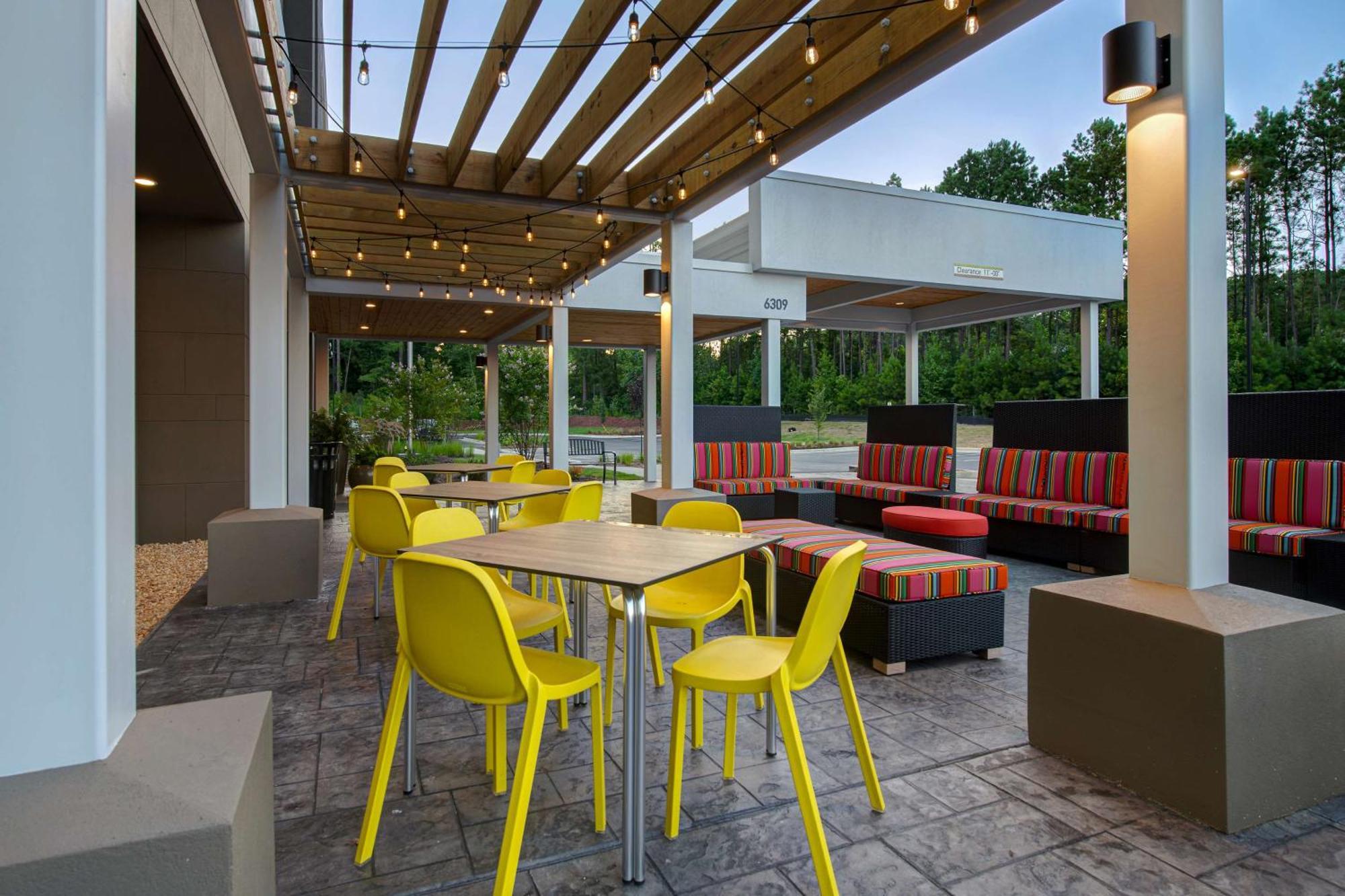 Home2 Suites By Hilton Fayetteville North Exteriör bild